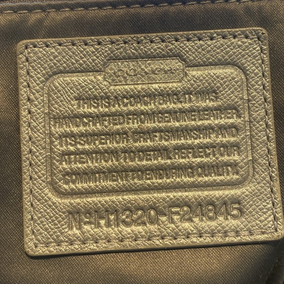 Coach silver leather crossbody/shoulder bag - Picture 7 of 7